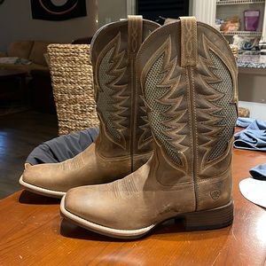 COPY - Brown Ariat Cowboy Boots
